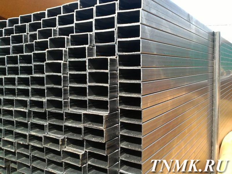 Труба профильная оцинкованная 100×60х3 мм ст. 20 купить в Чите