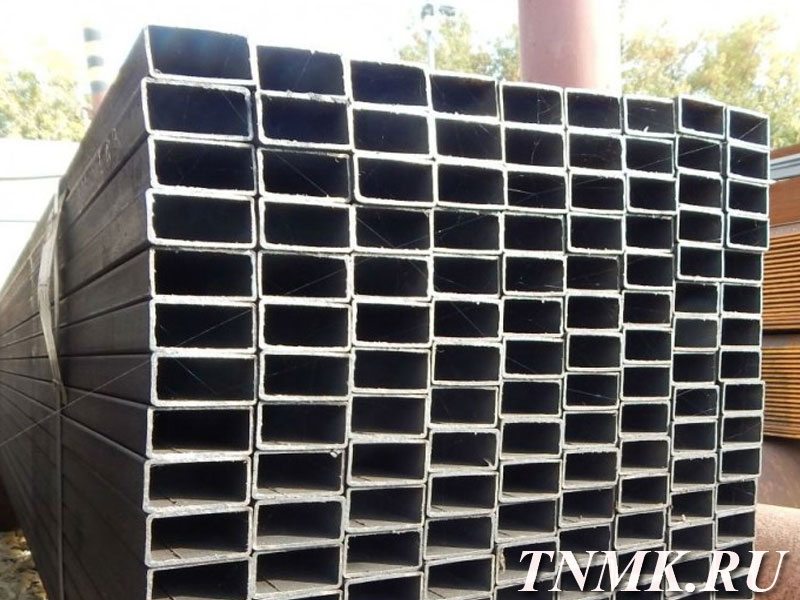 Труба профильная оцинкованная 200х80х6 мм ст. 20 купить в Чите